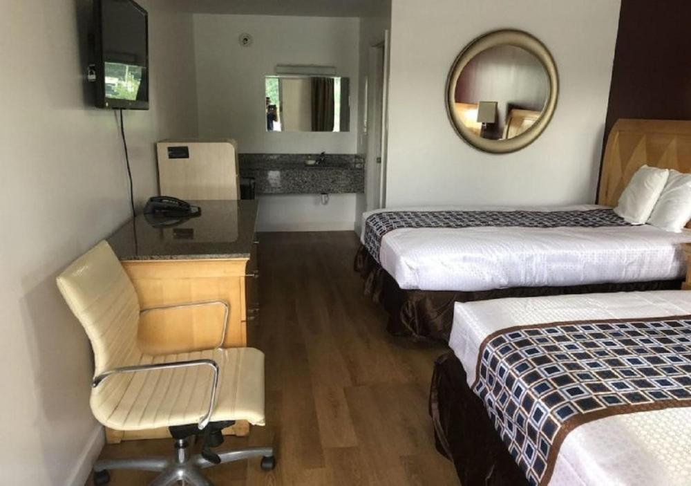 Standard Double Room interior